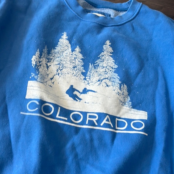 American Eagle Outfitters | Tops | Ae Colorado Ski Sweatshirt L | Poshmark